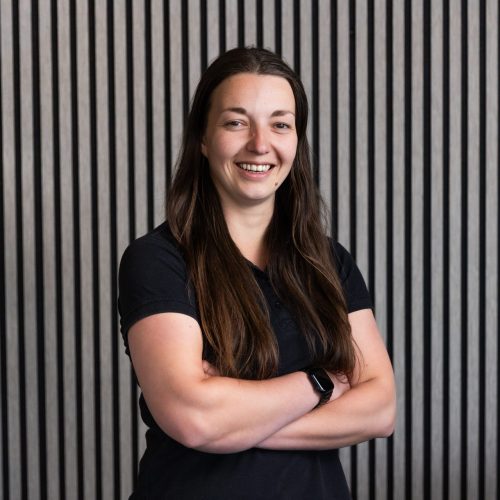 Mirjam Sluiter, operations